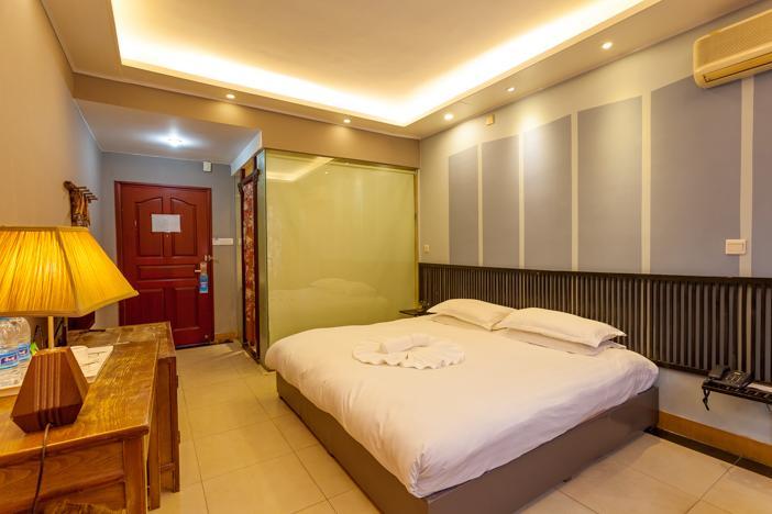 Starway Flower Hotel Çengdu Oda fotoğraf
